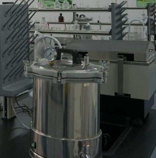 化工行業案例-小型音叉液位開關在實驗室的應用